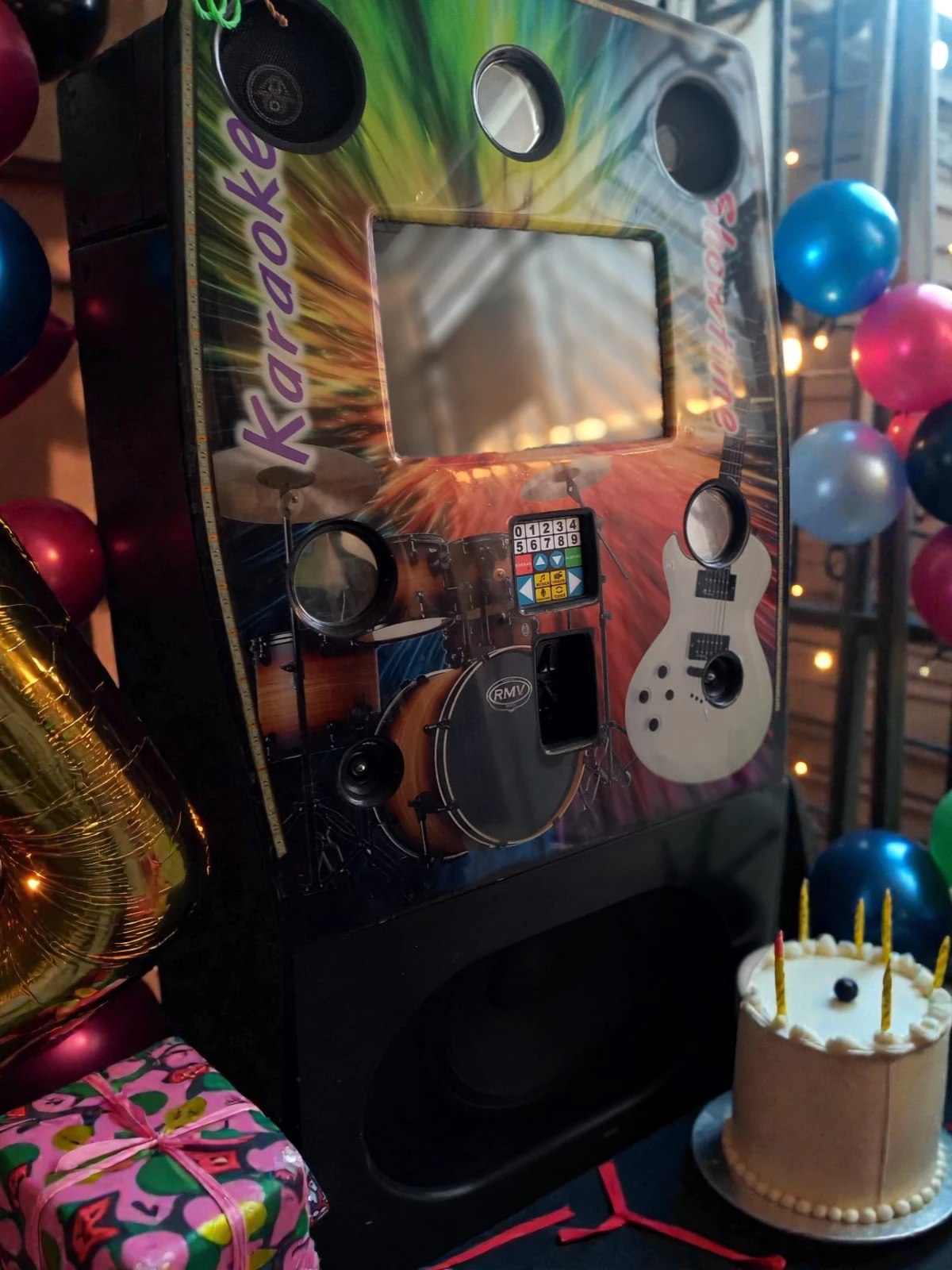 Rockola con Karaoke y Spotify